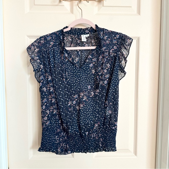 Joie Tops - Blue floral joie top